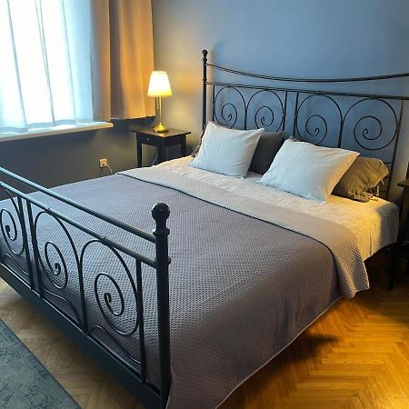 Cosy Teika Apartment รีกา ภายนอก รูปภาพ